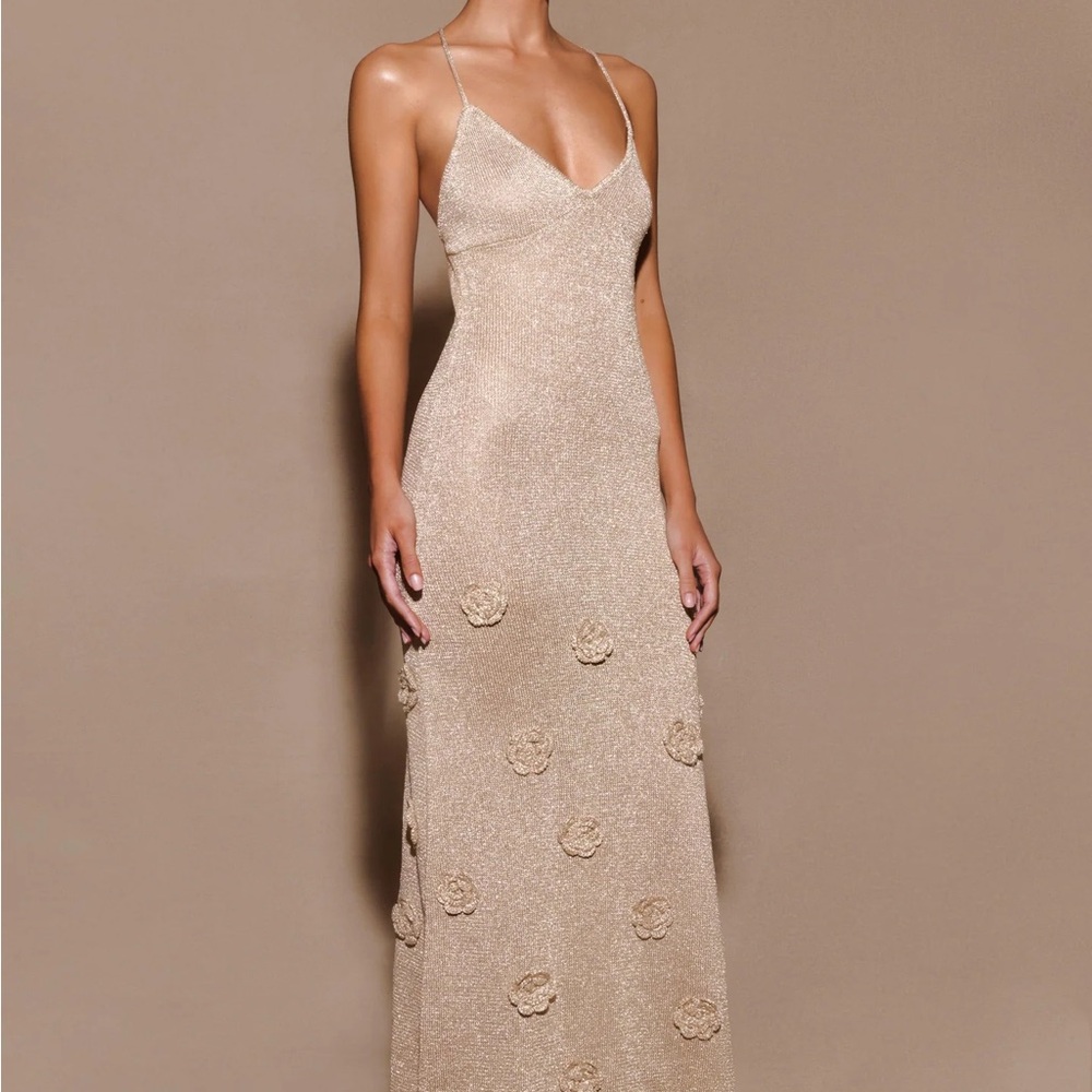 Elegant Gold Evening Gown